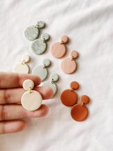 Load image into Gallery viewer, Shelby | Classic Spring