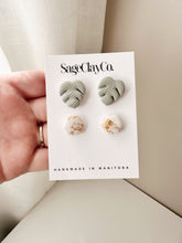 Load image into Gallery viewer, Monstera Leaf Stud Pack