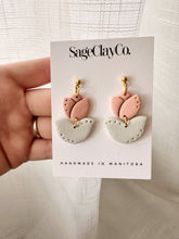 Load image into Gallery viewer, Tulip Dangles (B)