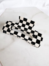 Load image into Gallery viewer, Avery Hair Claw | Jaw Clip