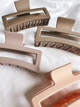 Load image into Gallery viewer, Jumbo Avery | Claw Clip