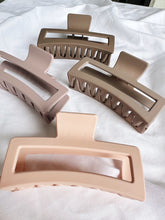 Load image into Gallery viewer, Jumbo Avery | Claw Clip