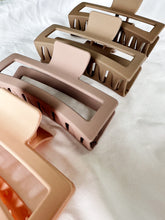 Load image into Gallery viewer, Jumbo Avery | Claw Clip