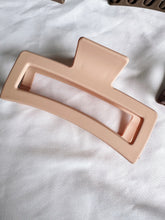 Load image into Gallery viewer, Jumbo Avery | Claw Clip