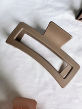 Load image into Gallery viewer, Jumbo Avery | Claw Clip