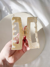 Load image into Gallery viewer, Avery Hair Claw | Jaw Clip