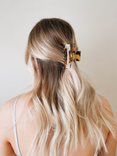 Load image into Gallery viewer, Avery Hair Claw | Jaw Clip